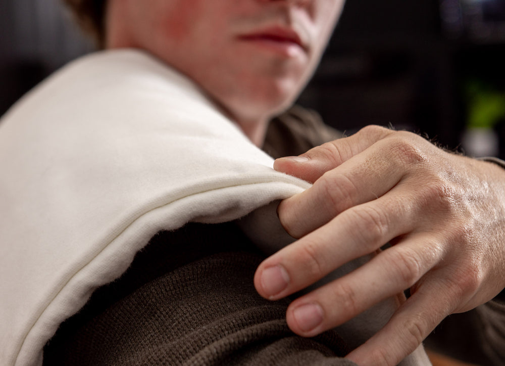 Thermophore Digital Moist Heat Therapy Pad closeup of cover